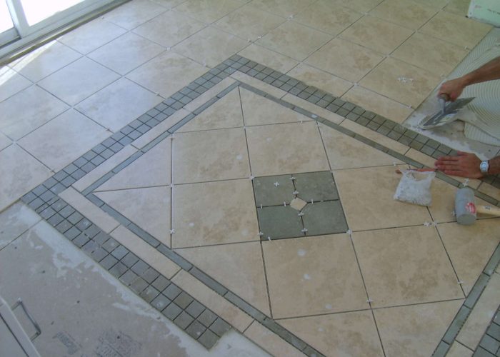 tile entry4